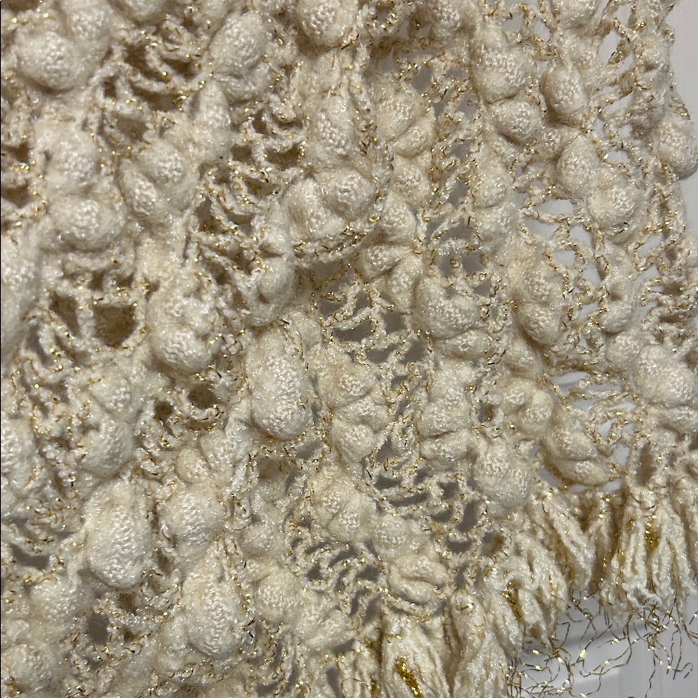 Chunky Knit Cream and Gold Scarf with Metallic Gold Thread approx 46 x 16 - Picture 4 of 11